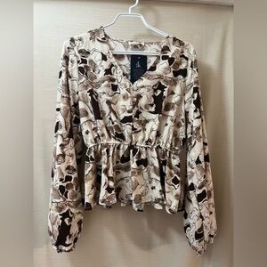 ⚫️ BOGO Anna Kaci women’s abstract print long sleeve blouse size medium